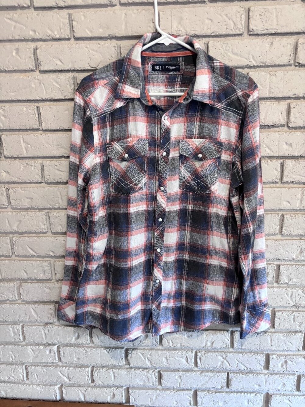 BKE Buckle Men's Shirt Plaid Western Pearl Snap Size M Standard Fit Blue Orange